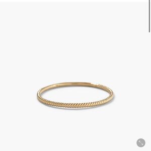 Mejuri 14k twist ring